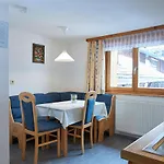 Haus Wasserfall