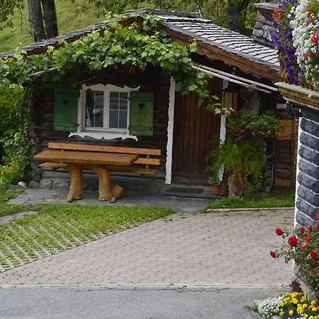 Haus Wasserfall شقة *