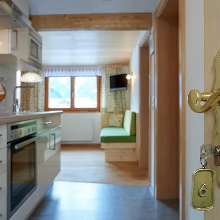 Haus Wasserfall Apartamento *