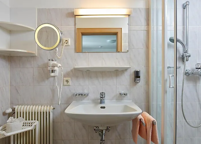 Haus Wasserfall شقة